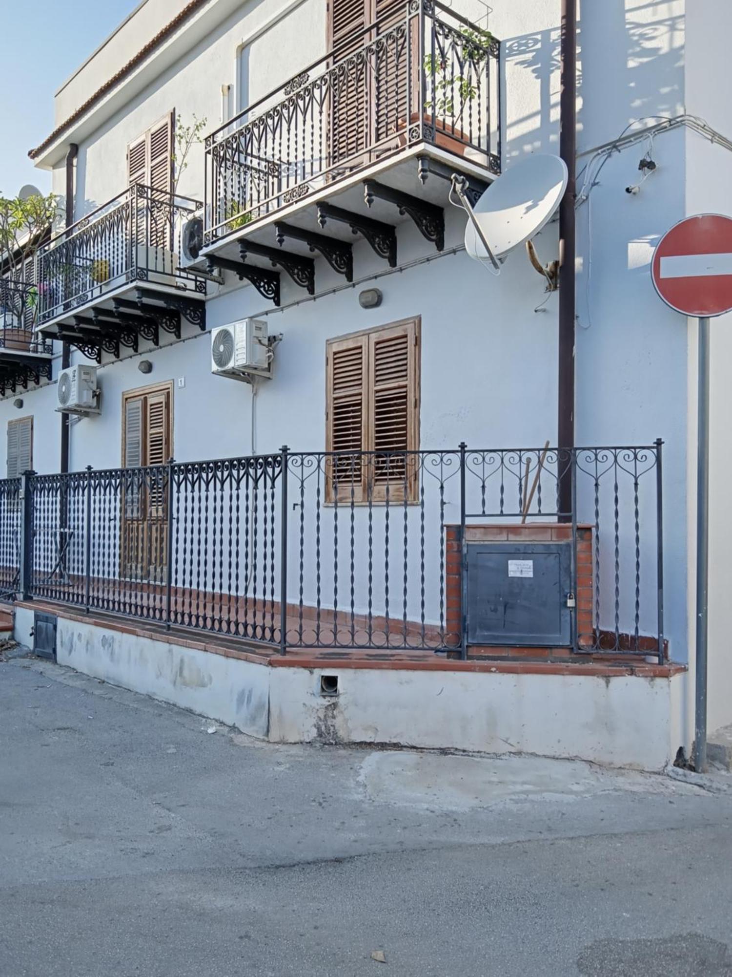 Mondello La Piazzetta Apartment ปาแลร์โม ภายนอก รูปภาพ